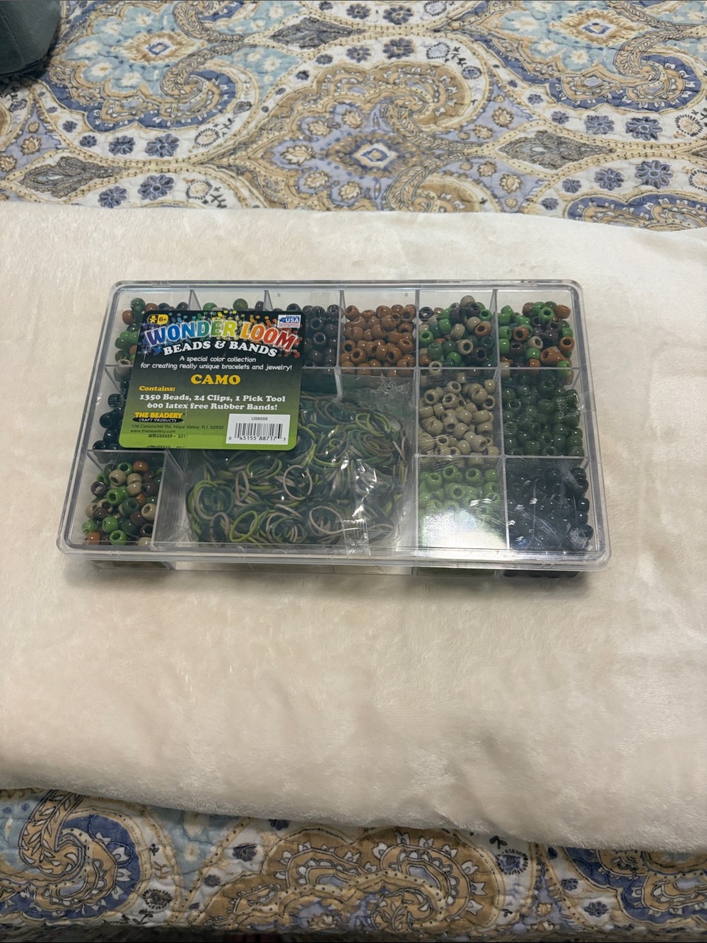 Camo Beads & Bands Kit - Green Camo Bracelet Craft Set